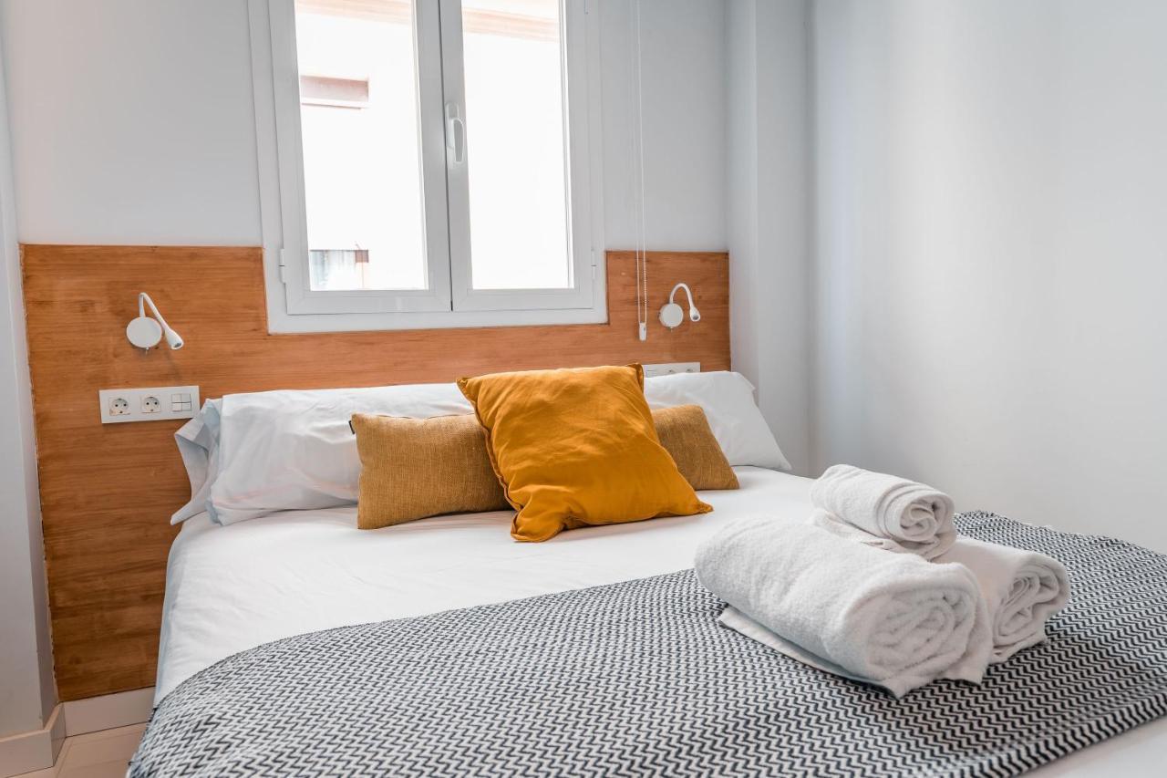 Qh Eme Suites Granada Exterior photo