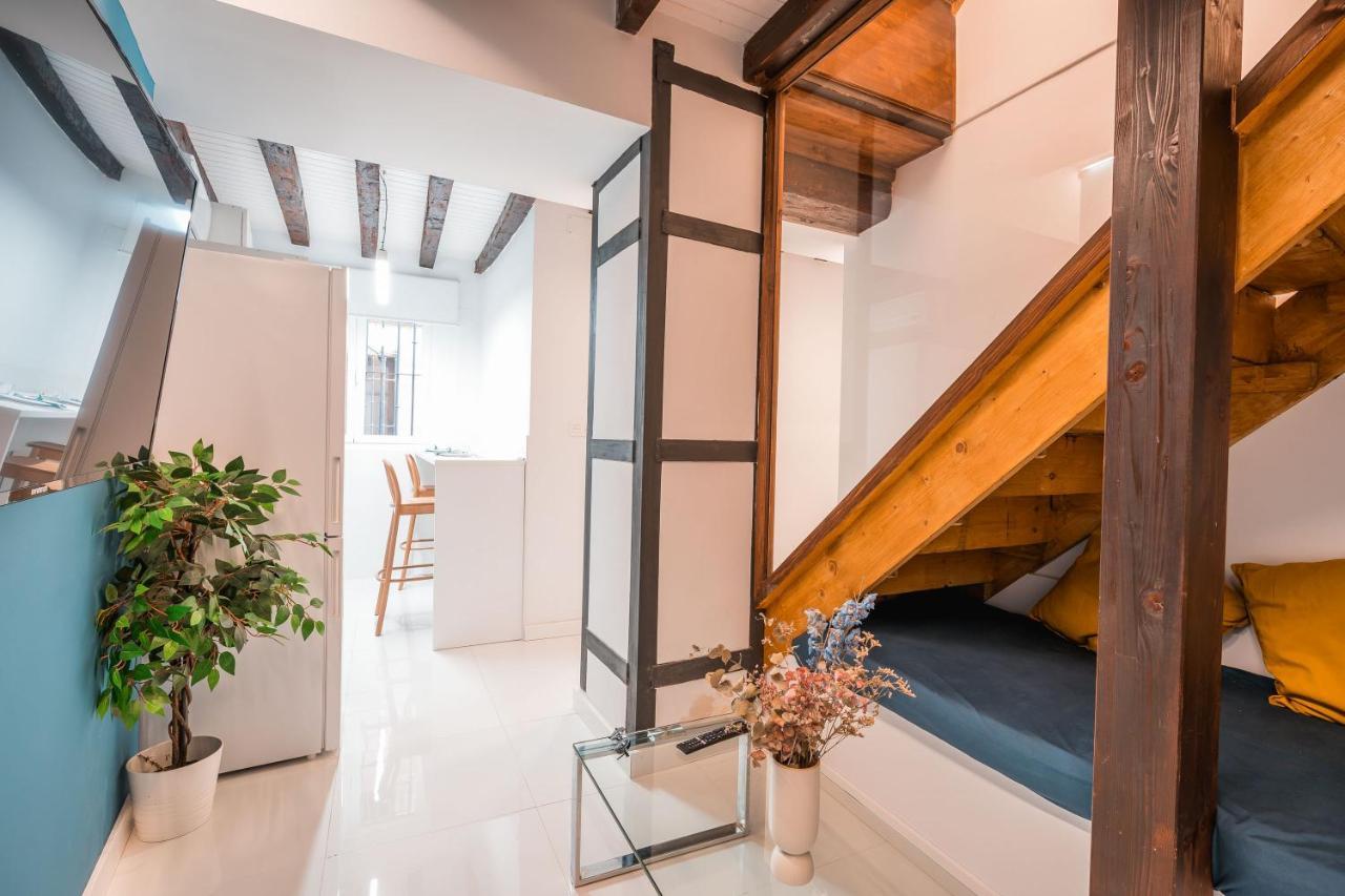 Qh Eme Suites Granada Exterior photo